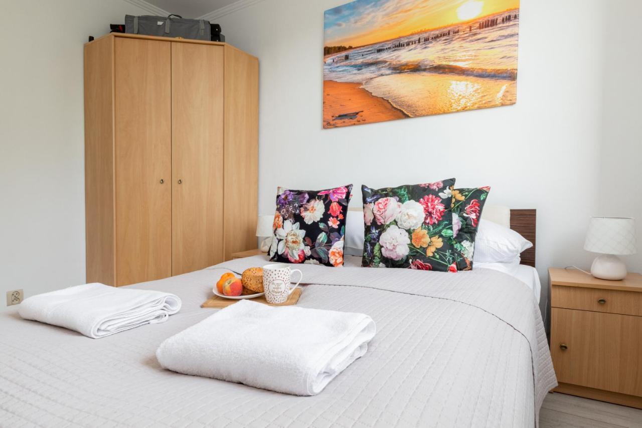 Marynarzy Okretow Pogranicza Apartments By Noclegi Renters Колобжег Екстер'єр фото