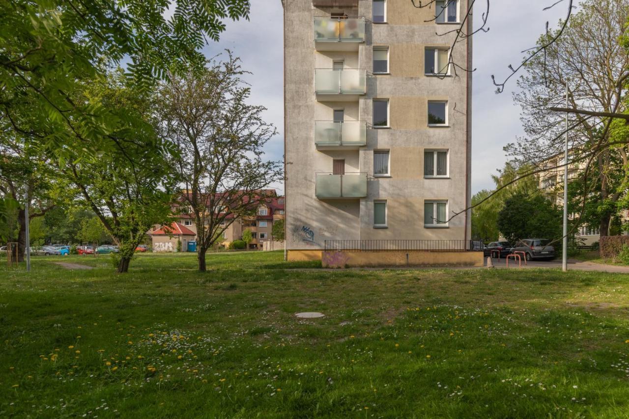 Marynarzy Okretow Pogranicza Apartments By Noclegi Renters Колобжег Екстер'єр фото